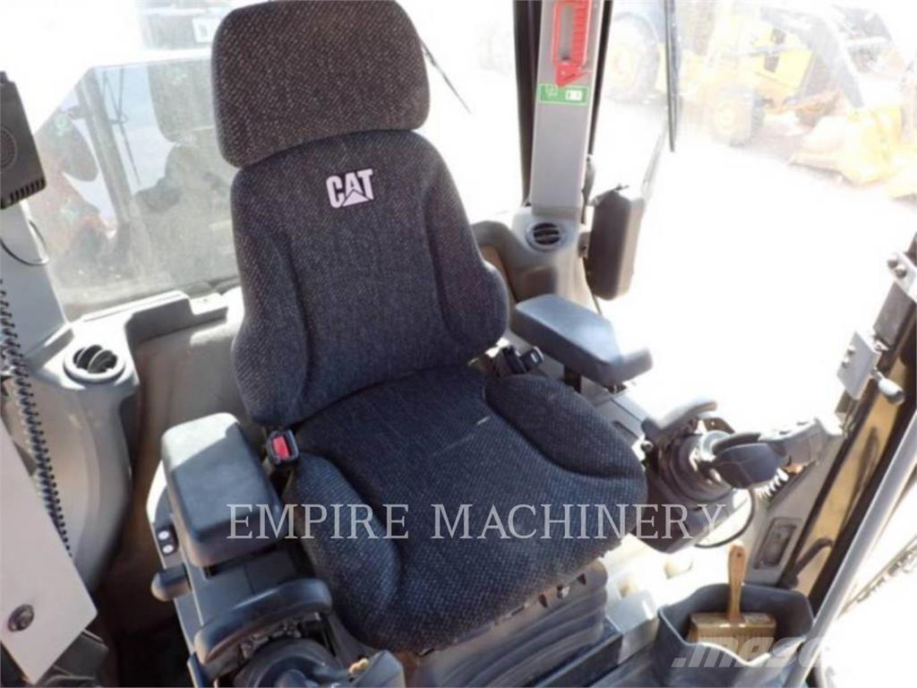 CAT 12M3 Równiarki