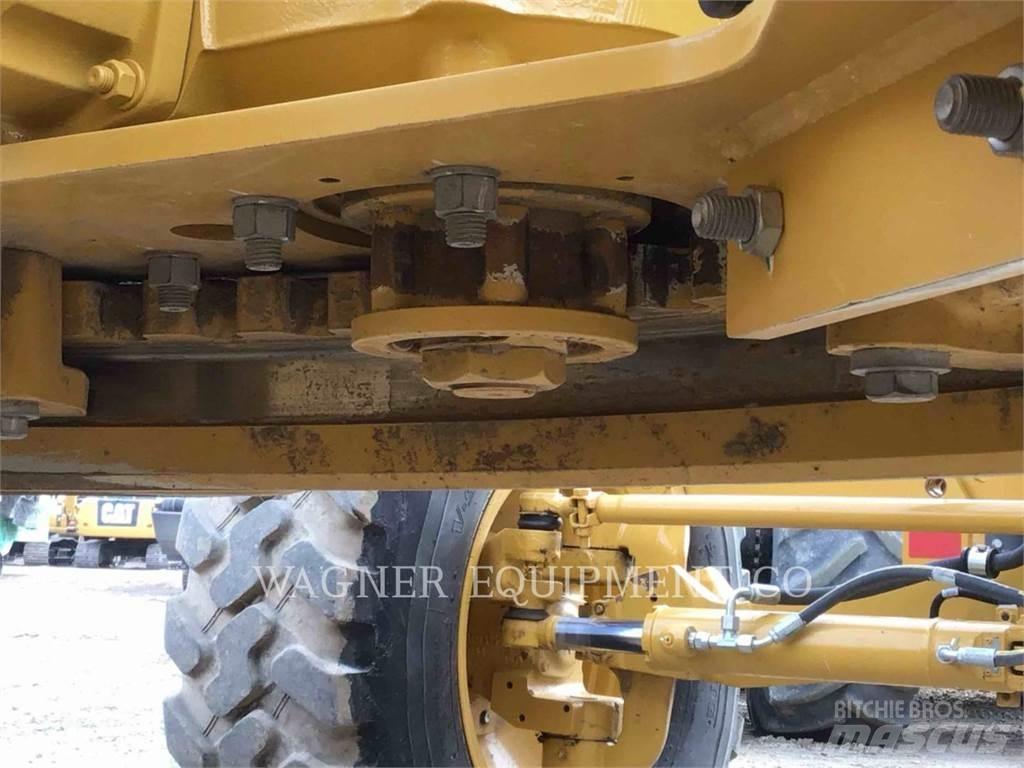 CAT 12M3 Równiarki