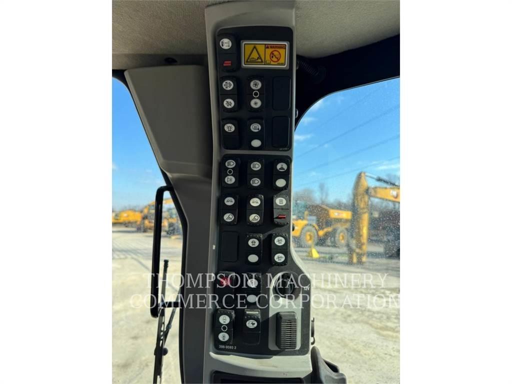 CAT 12M3 Równiarki