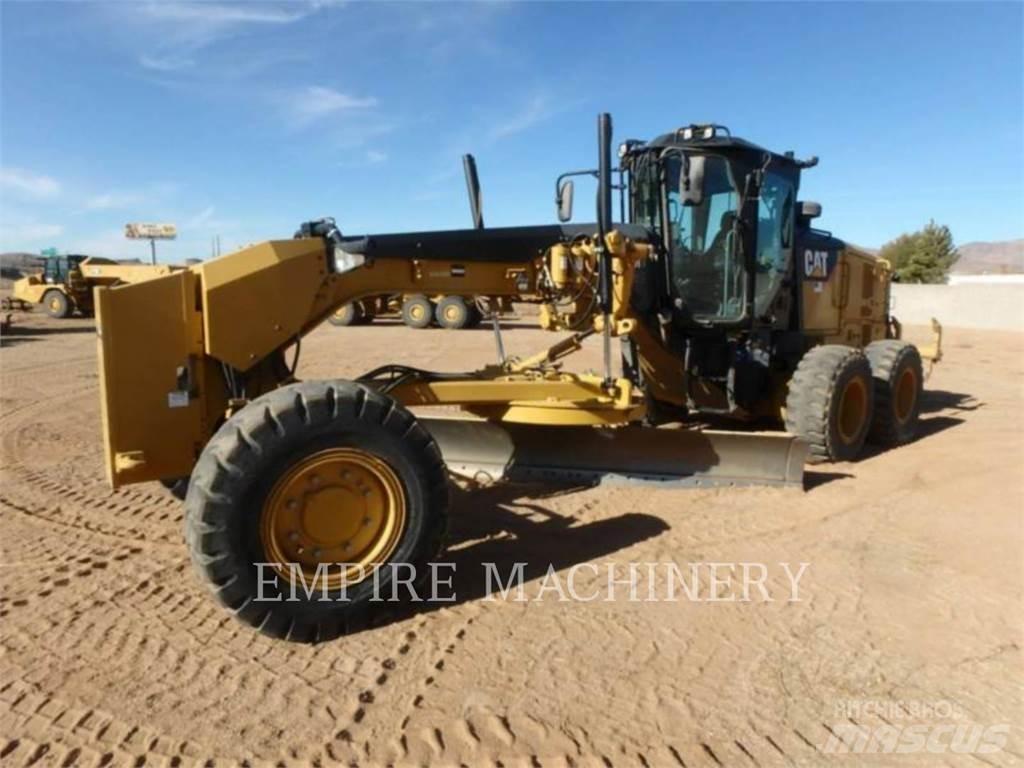 CAT 12M3 AWD Równiarki