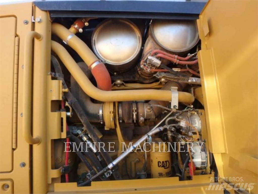 CAT 12M3 AWD Równiarki