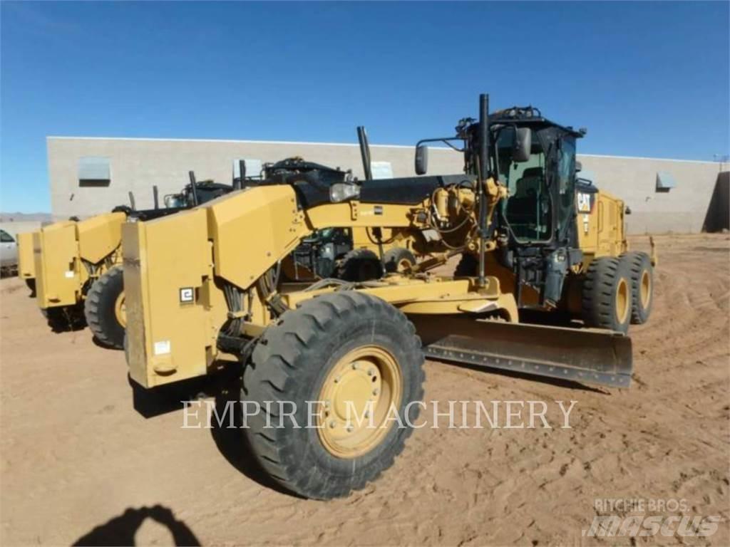 CAT 12M3 AWD Równiarki