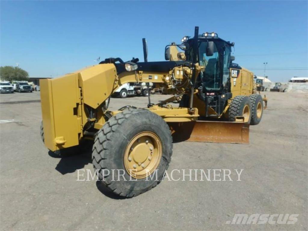 CAT 12M3 AWD Równiarki