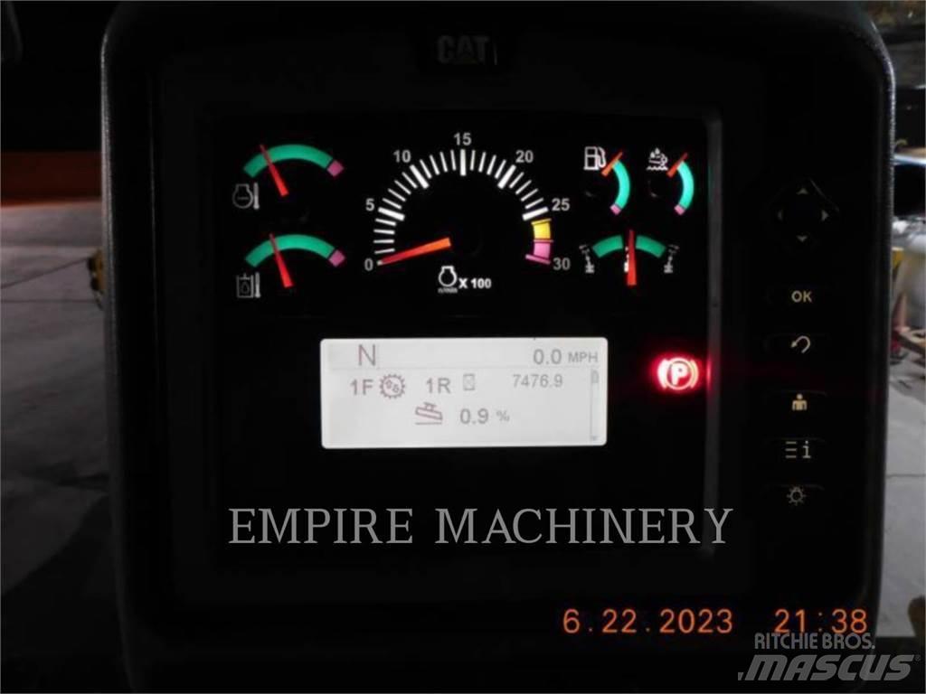 CAT 12M3AWD TR Równiarki