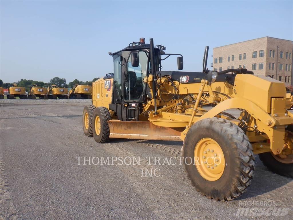 CAT 140 Równiarki