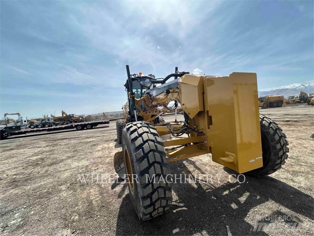 CAT 140 Równiarki