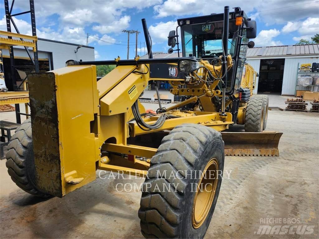 CAT 140 Równiarki