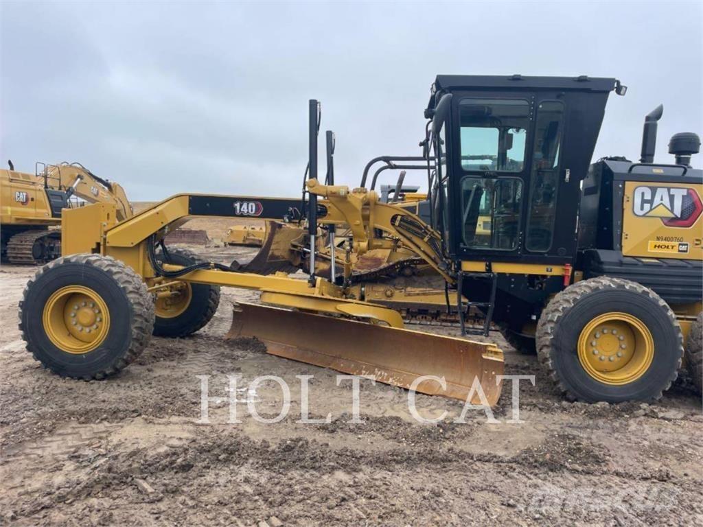 CAT 140 Równiarki