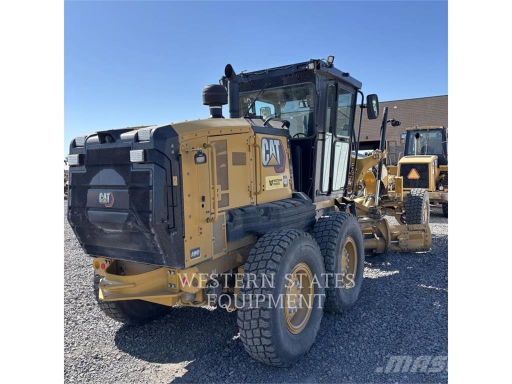 CAT 140 Równiarki