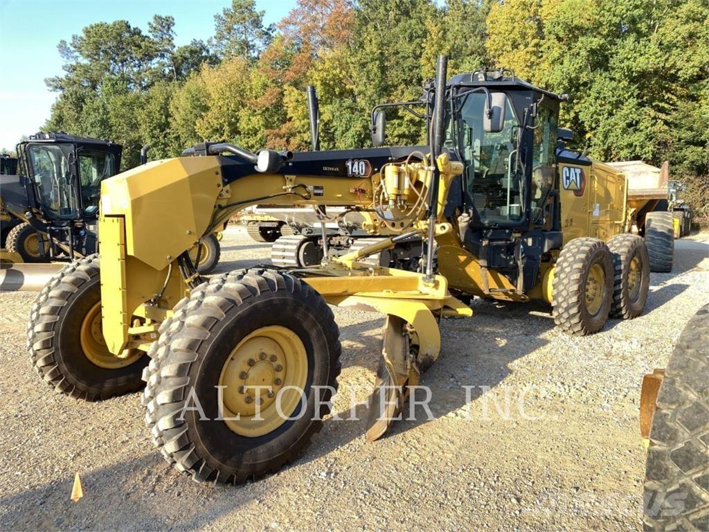 CAT 140 Równiarki