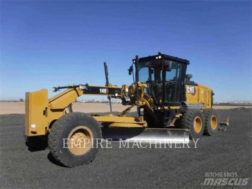 CAT 140-13 Równiarki