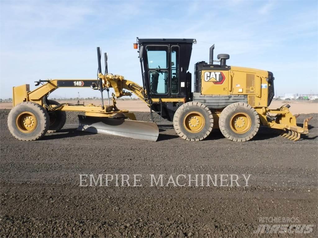 CAT 140-13 Równiarki