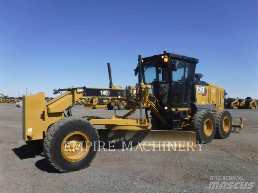 CAT 140-13 Równiarki