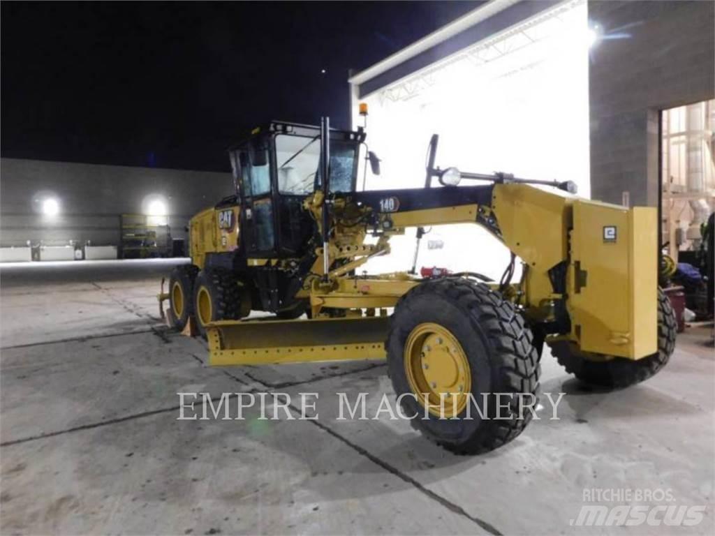 CAT 140-13 AWD Równiarki