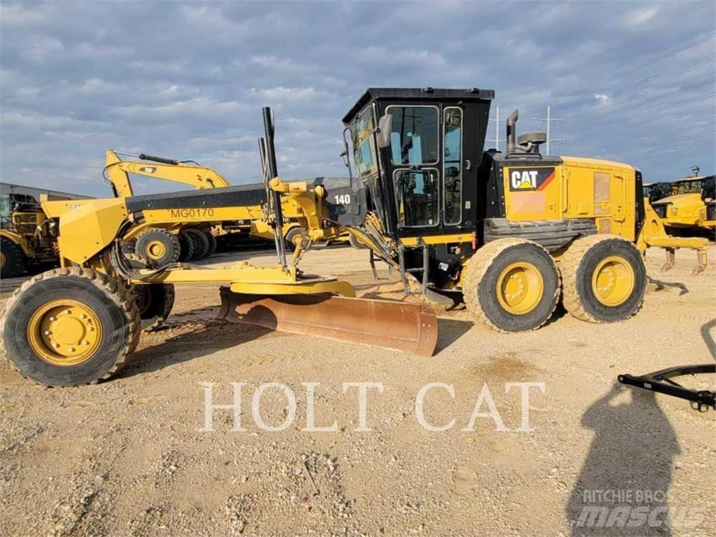 CAT 140 AWD Równiarki