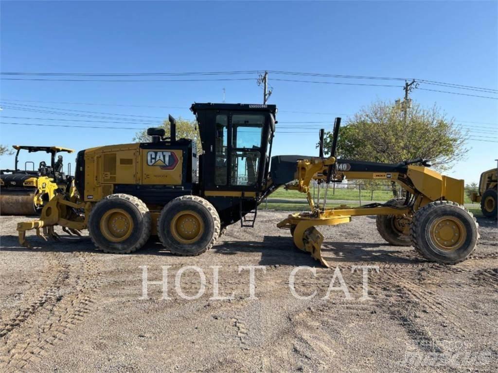 CAT 140 AWD Równiarki