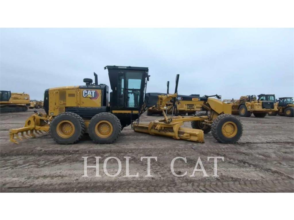 CAT 140 AWD Równiarki