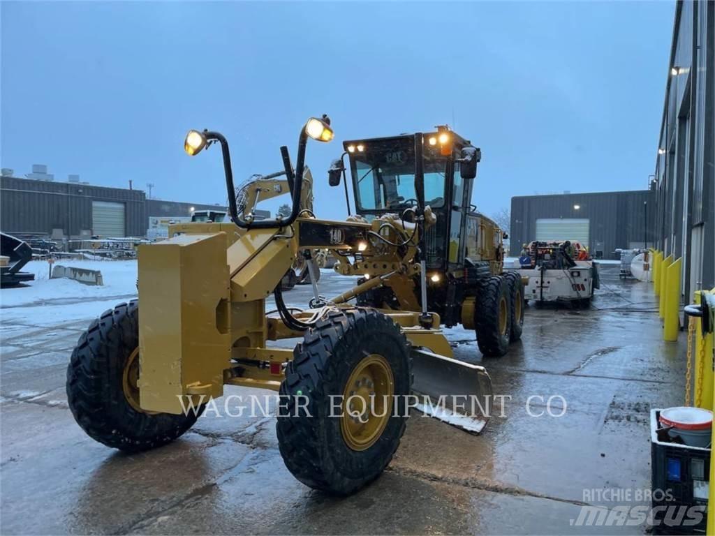 CAT 140 LVR Równiarki