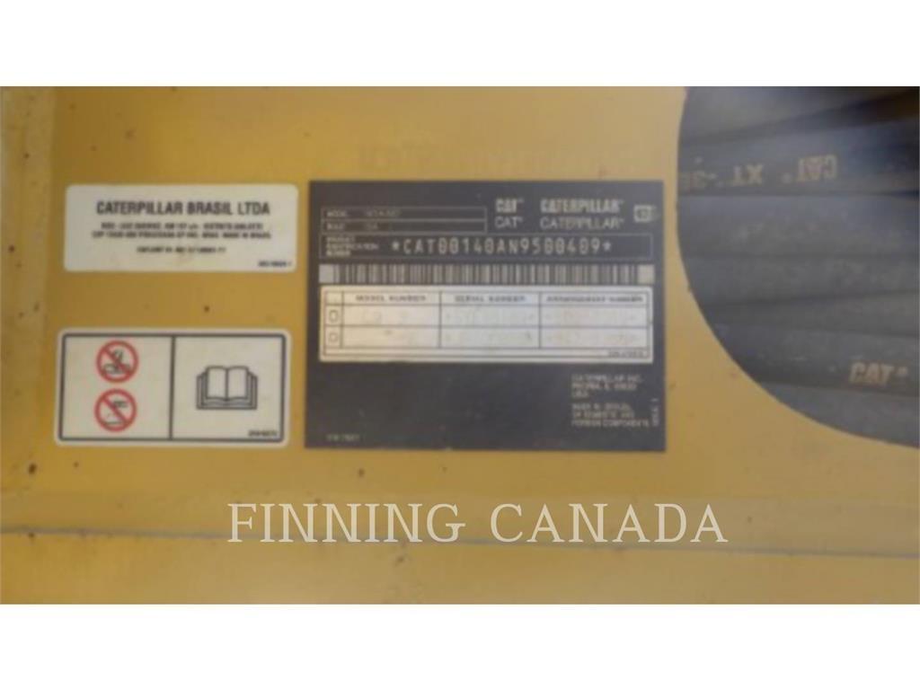 CAT 140 LVR AWD Równiarki