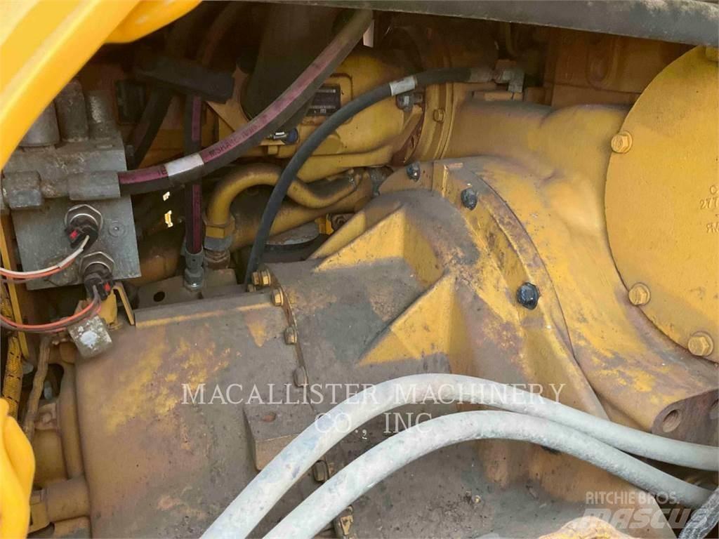 CAT 140 M2 Równiarki