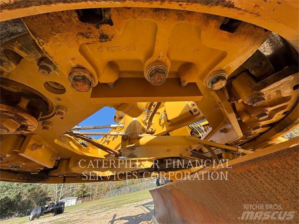 CAT 14013 Równiarki