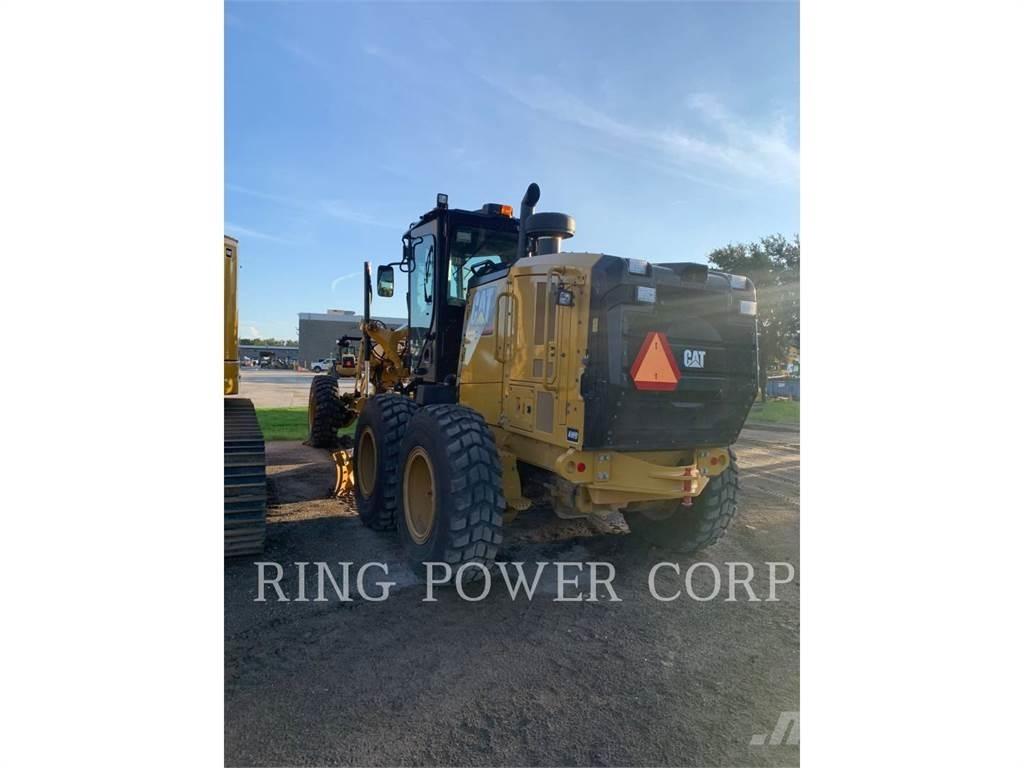 CAT 140AWD CS Równiarki