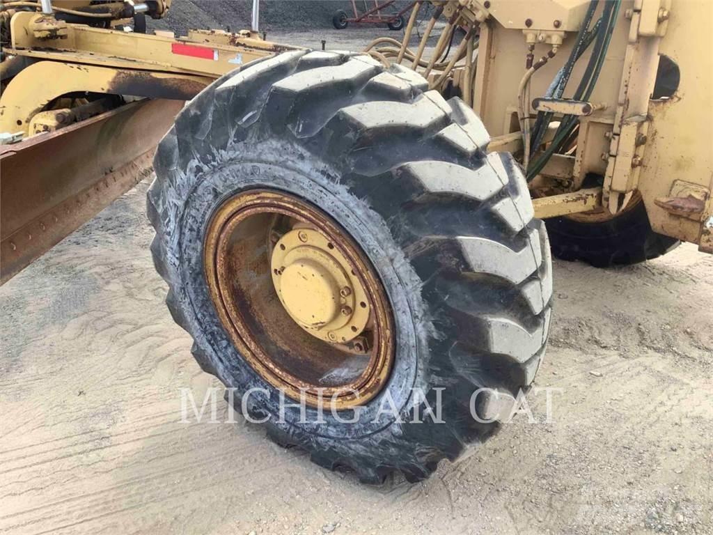 CAT 140G Równiarki