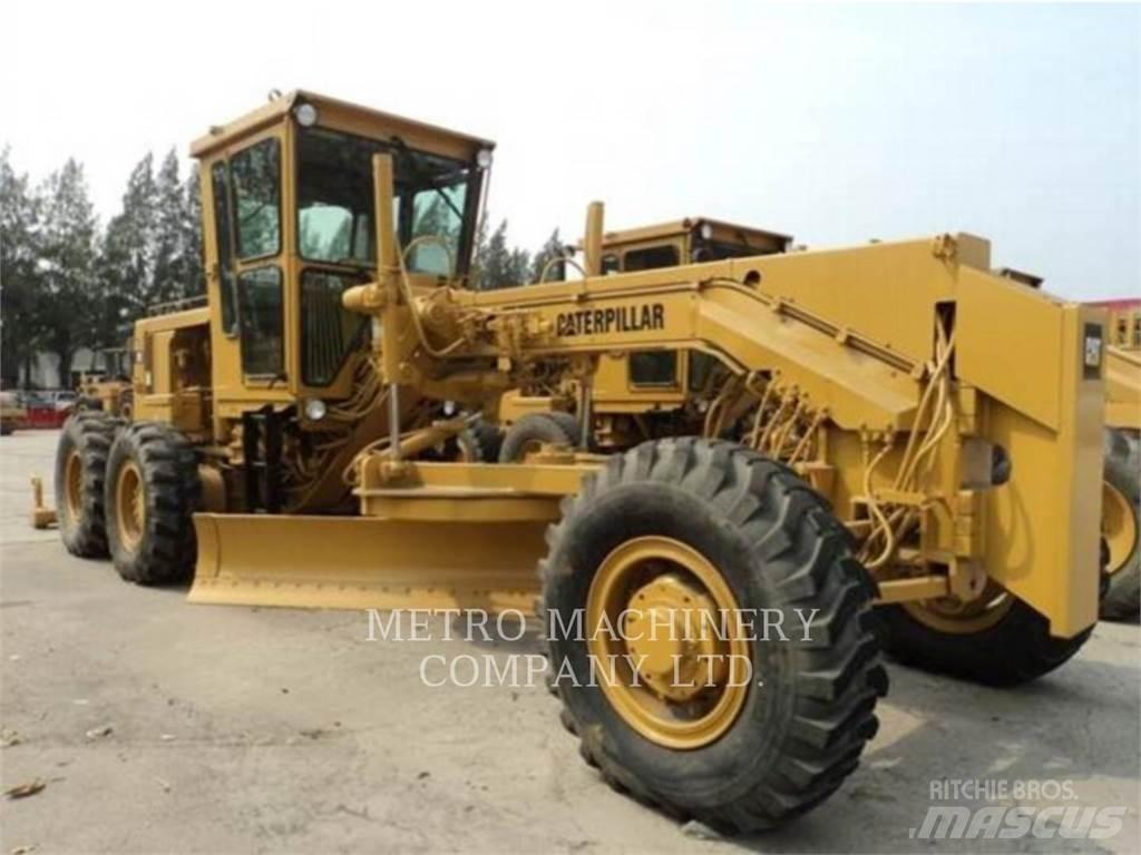 CAT 140G Równiarki