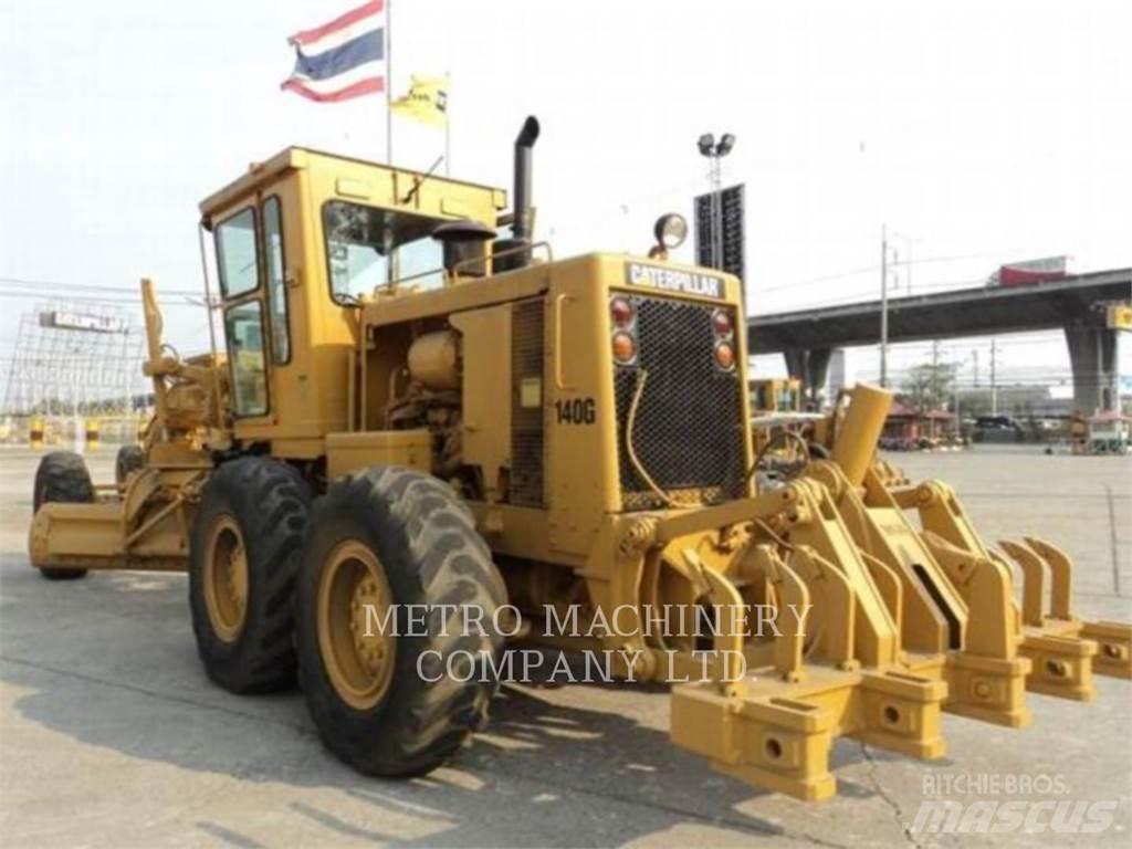 CAT 140G Równiarki
