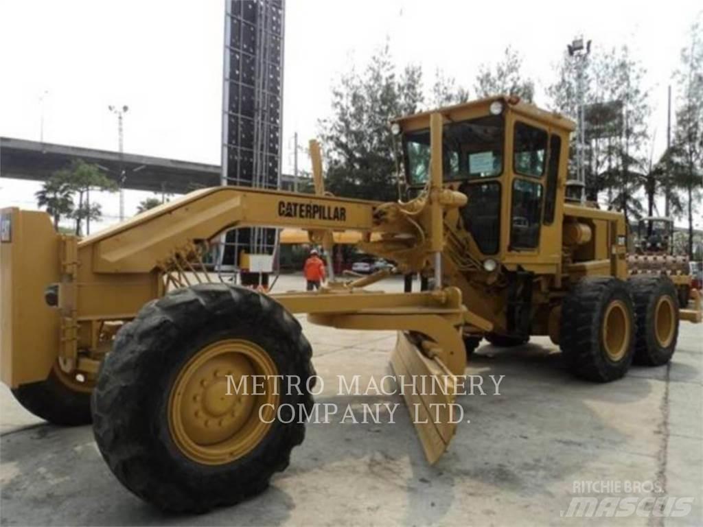CAT 140G Równiarki