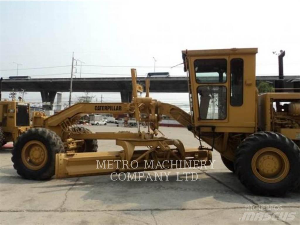 CAT 140G Równiarki