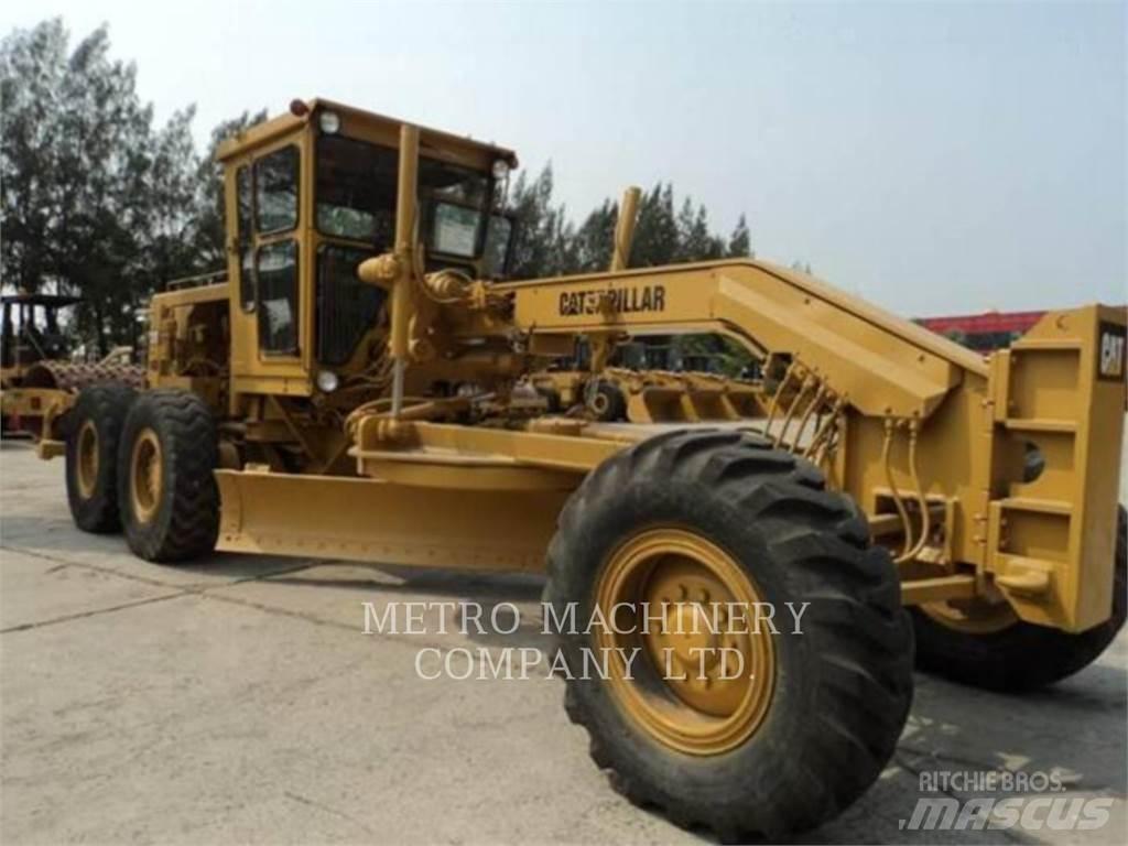 CAT 140G Równiarki