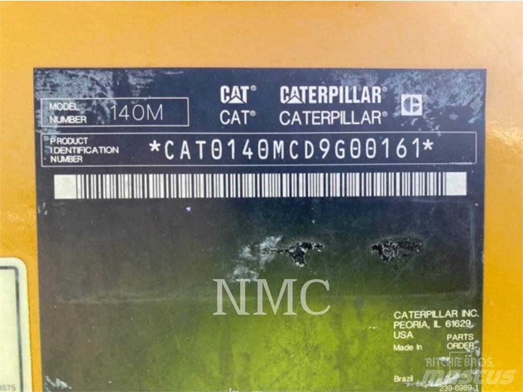 CAT 140M Równiarki
