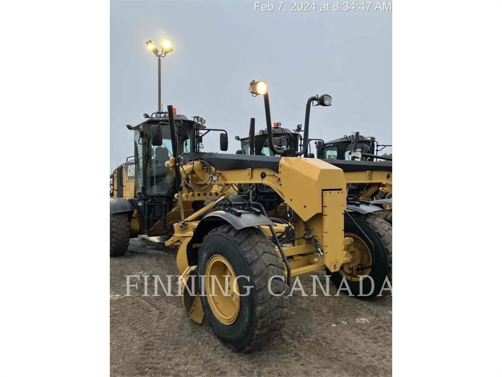 CAT 140M Równiarki