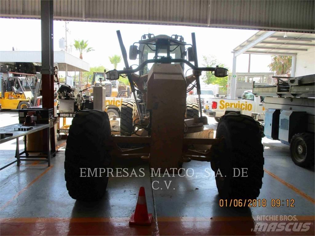 CAT 140M Równiarki