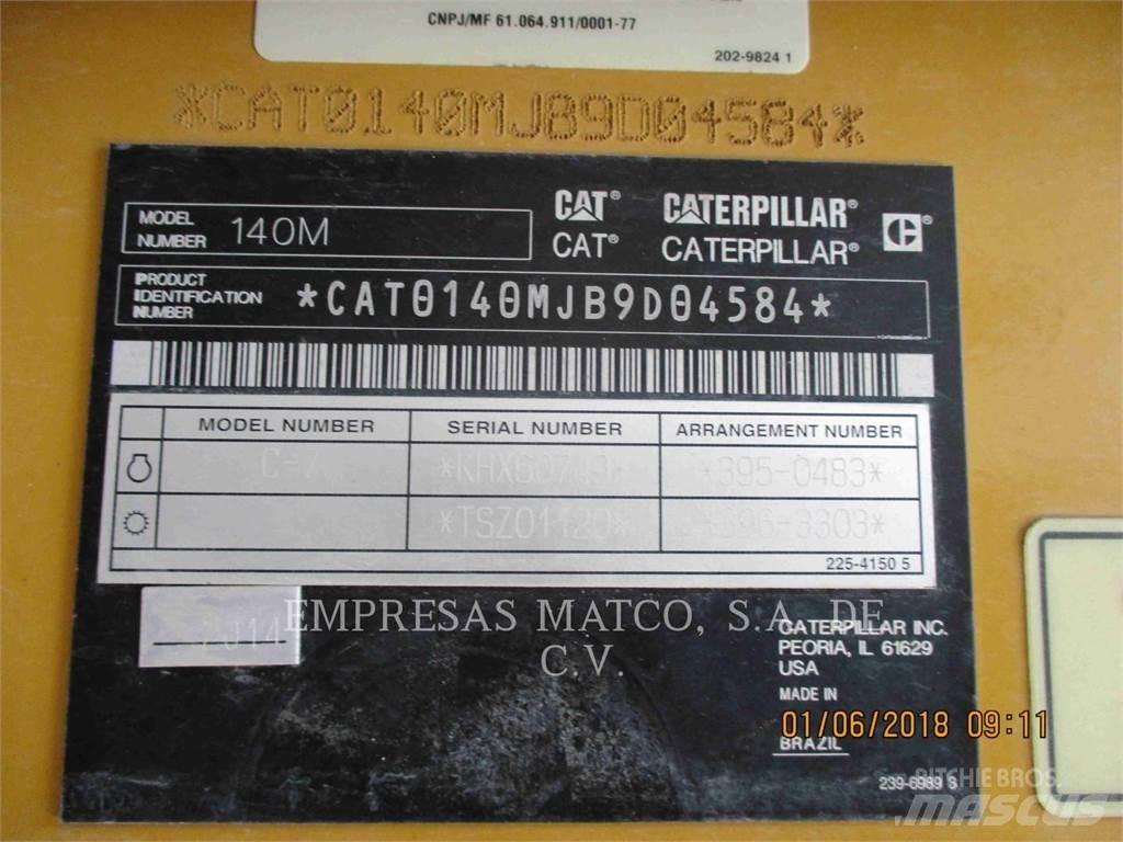CAT 140M Równiarki