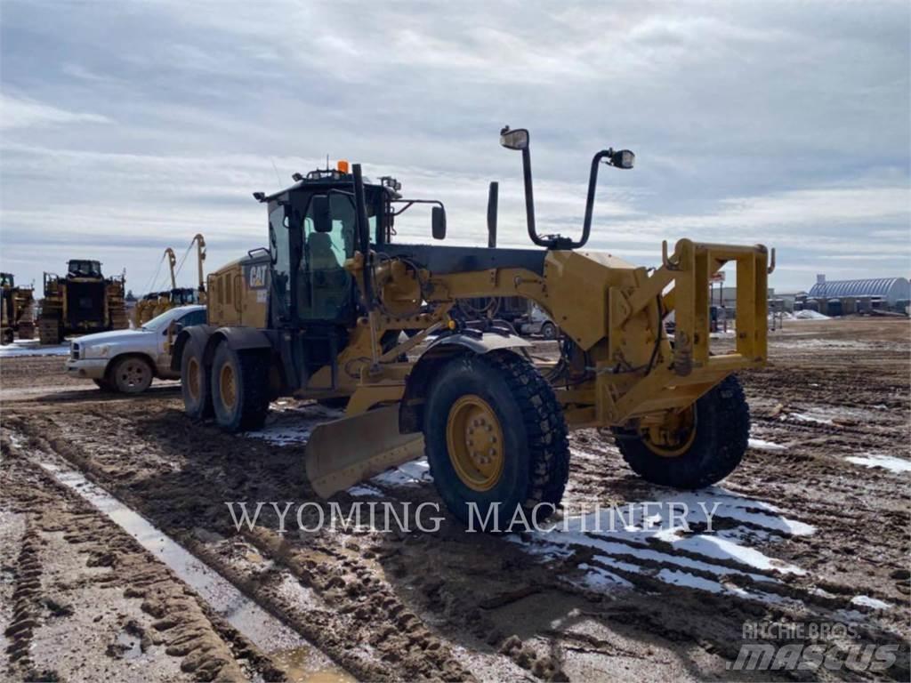 CAT 140M 3 Równiarki