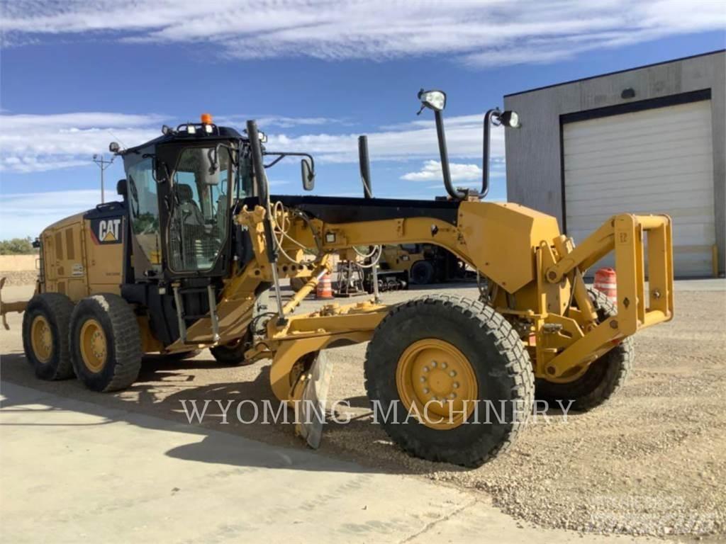 CAT 140M 3 Równiarki