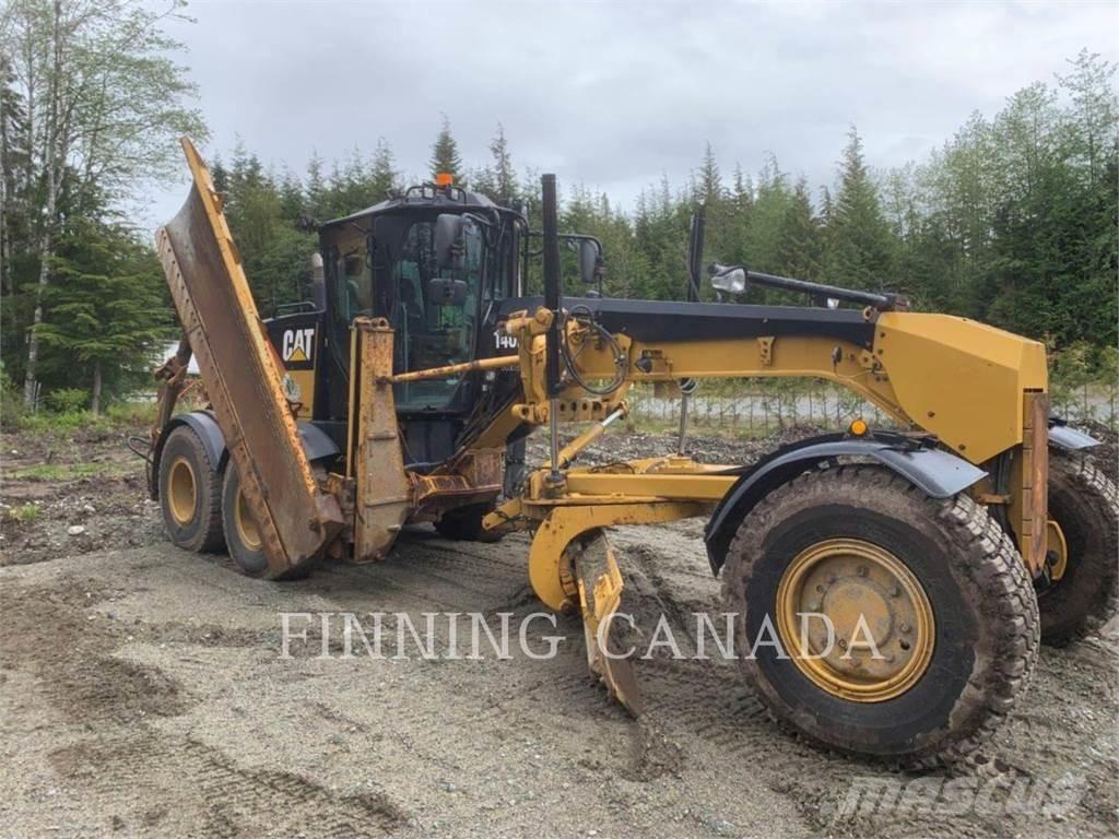 CAT 140M AWD Równiarki