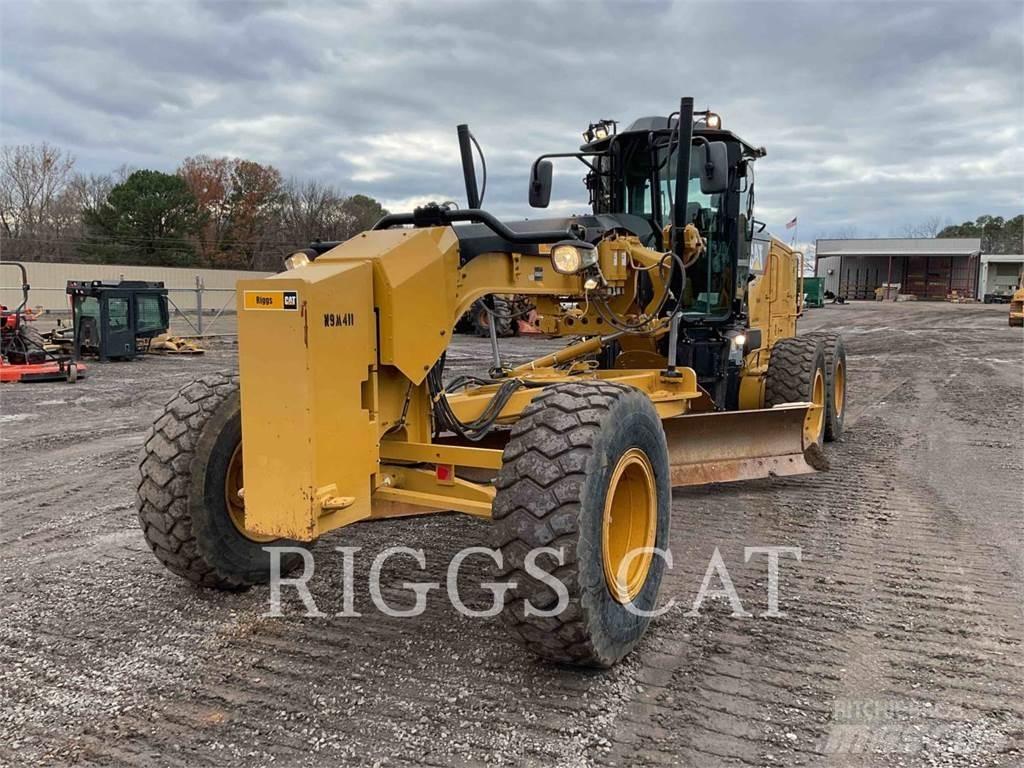 CAT 140M LC17 Równiarki