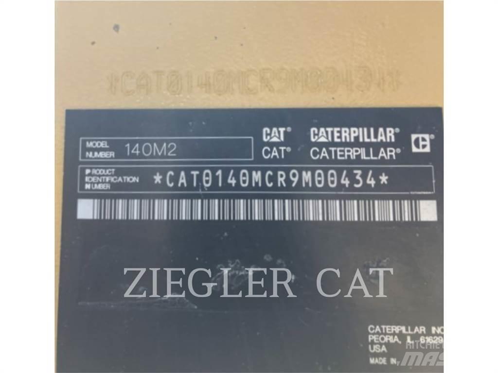 CAT 140M2 Równiarki