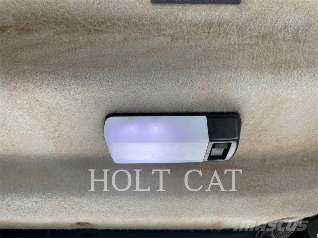 CAT 140M2 Równiarki