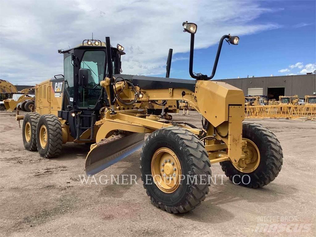 CAT 140M2 Równiarki