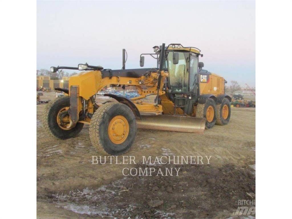 CAT 140M2AWD Równiarki