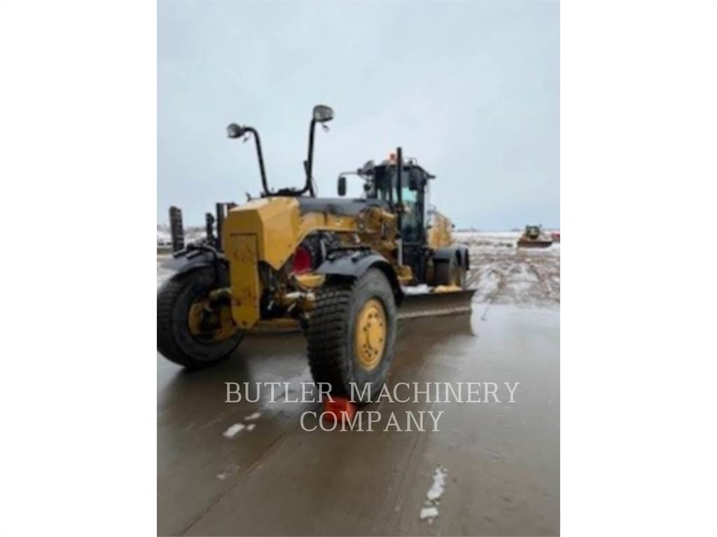 CAT 140M2AWD Równiarki