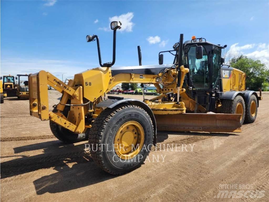 CAT 140M2AWD Równiarki