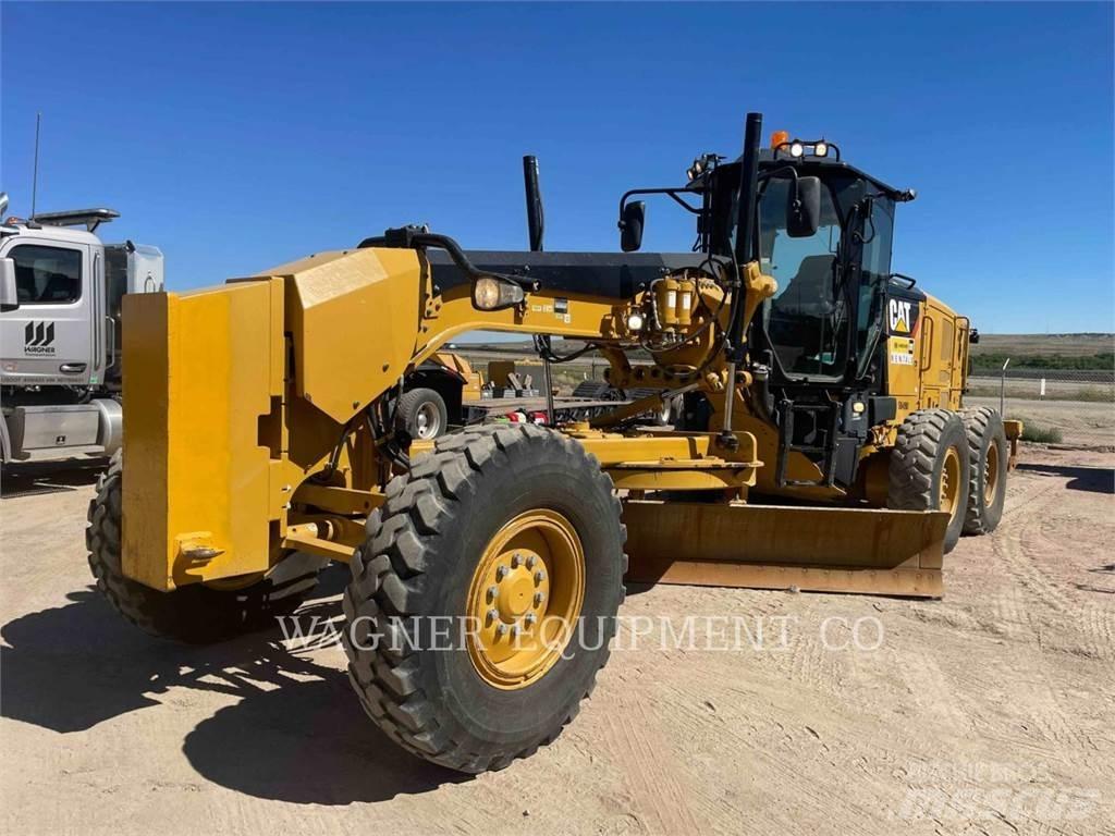 CAT 140M3 Równiarki