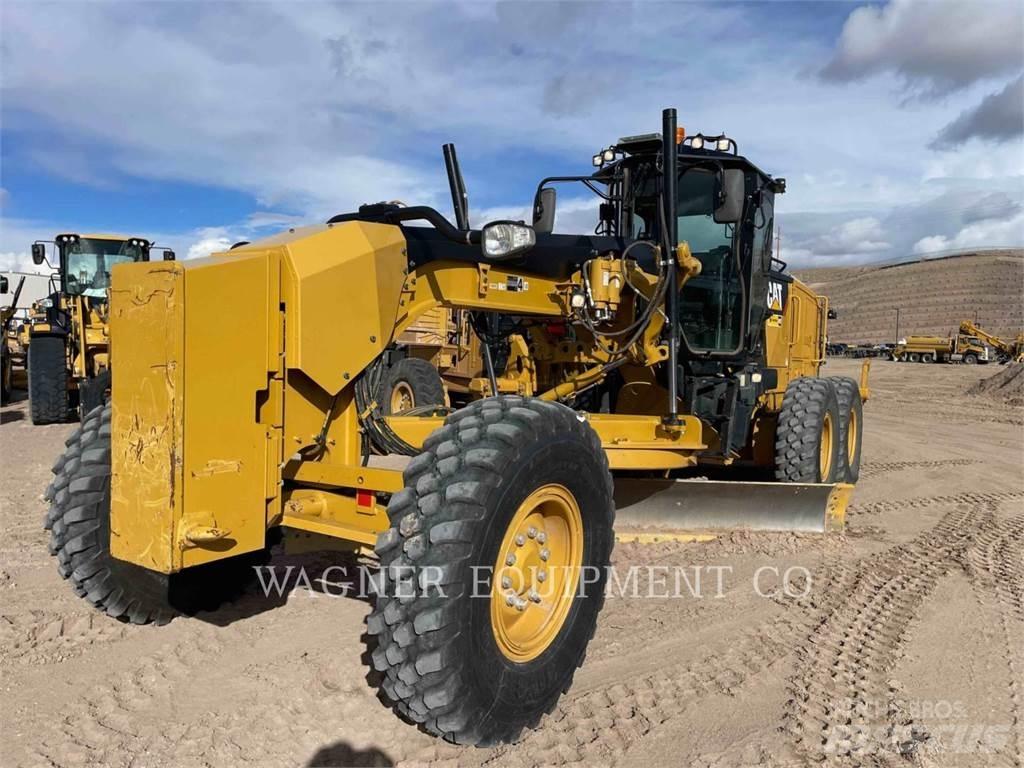 CAT 140M3 Równiarki