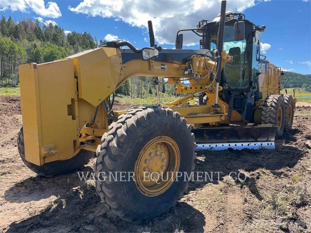 CAT 140M3 Równiarki