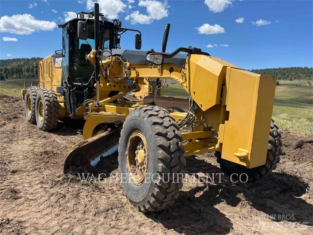CAT 140M3 Równiarki